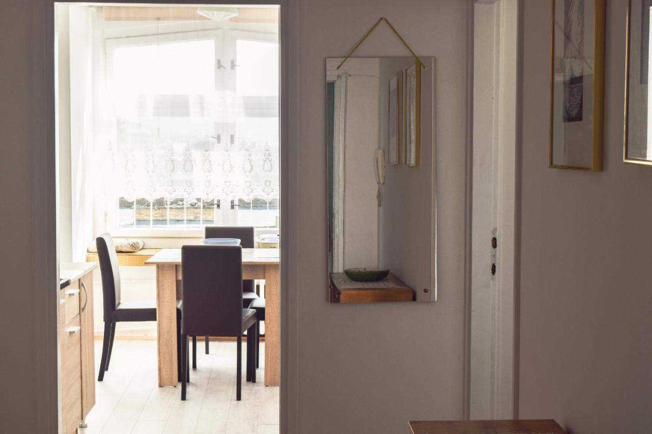 Apartman Bane 021 With A View โนวีซาด ภายนอก รูปภาพ