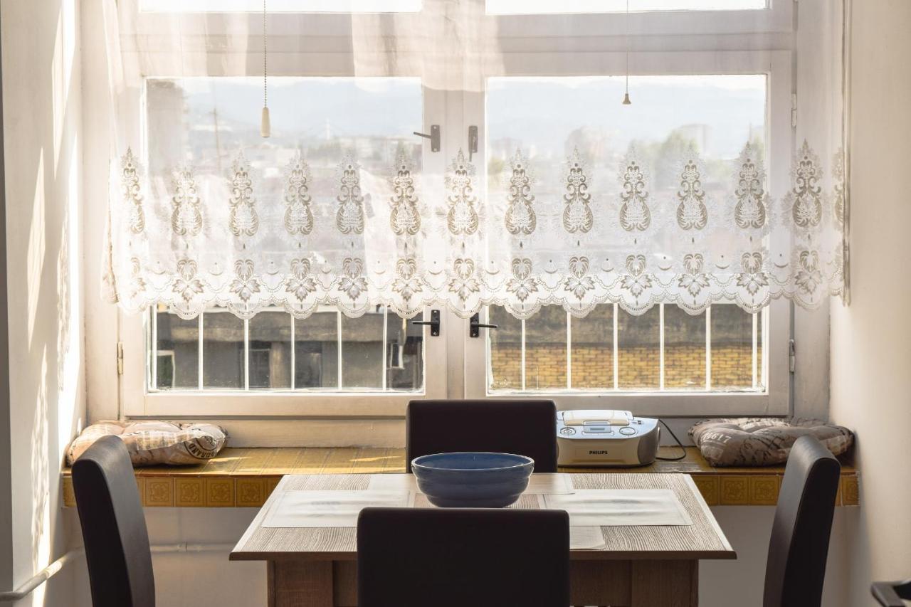 Apartman Bane 021 With A View โนวีซาด ภายนอก รูปภาพ