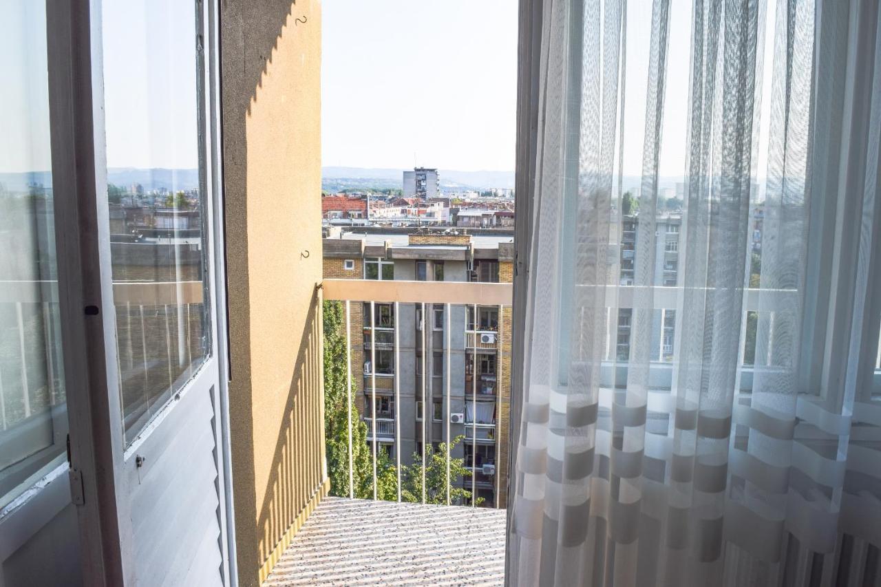 Apartman Bane 021 With A View โนวีซาด ภายนอก รูปภาพ