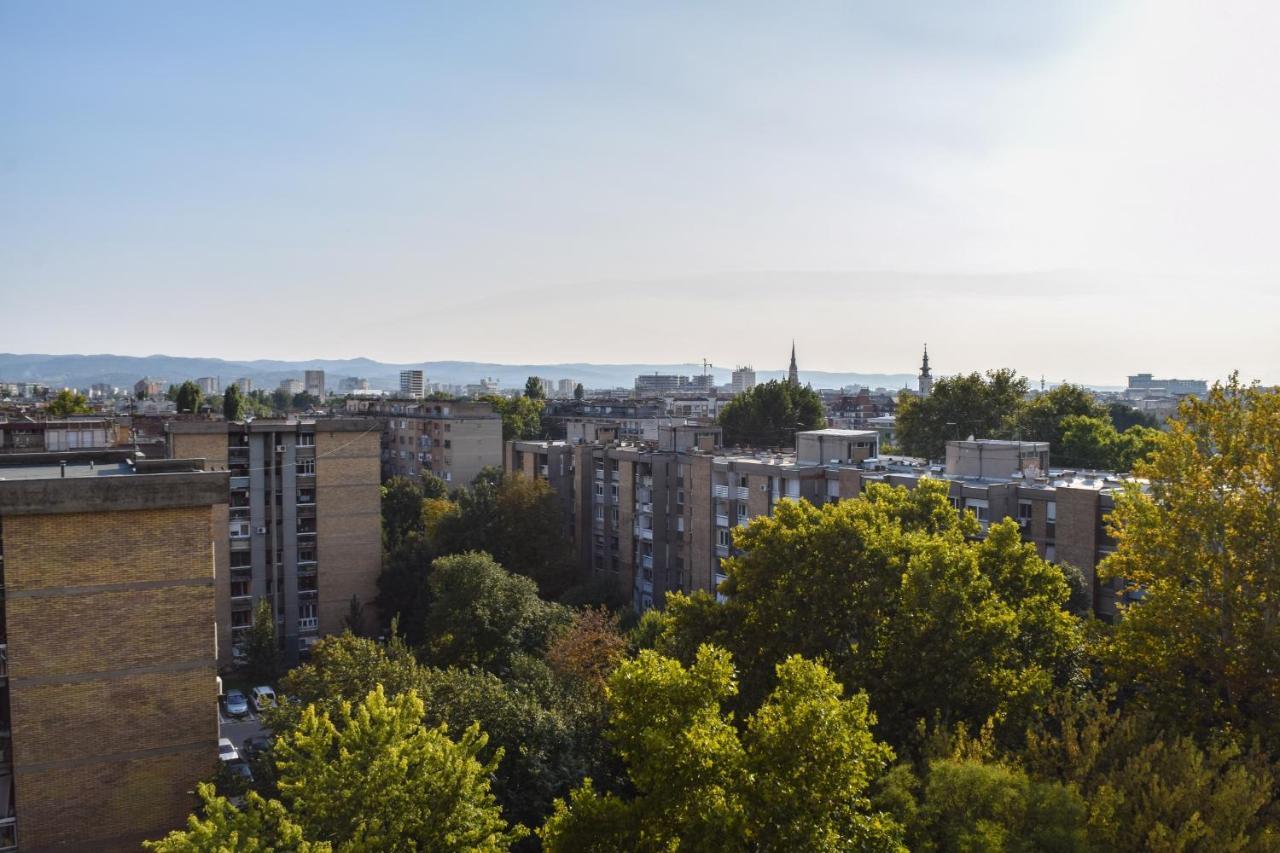 Apartman Bane 021 With A View โนวีซาด ภายนอก รูปภาพ