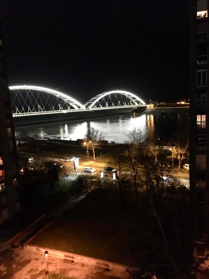 Apartman Bane 021 With A View โนวีซาด ภายนอก รูปภาพ